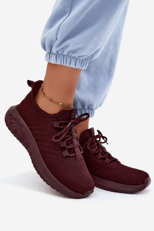 Chaussures de sport à enfiler pour femmes Big Star UU274053 en couleur bordeaux