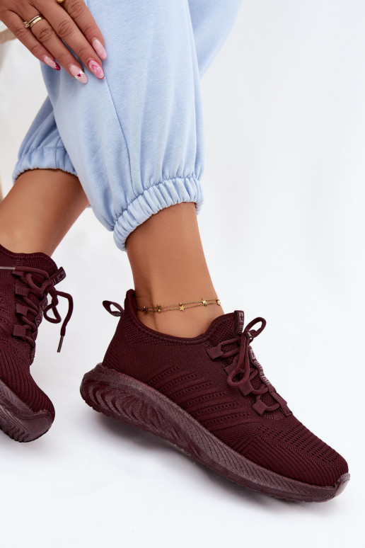 Chaussures de sport à enfiler pour femmes Big Star UU274053 en couleur bordeaux