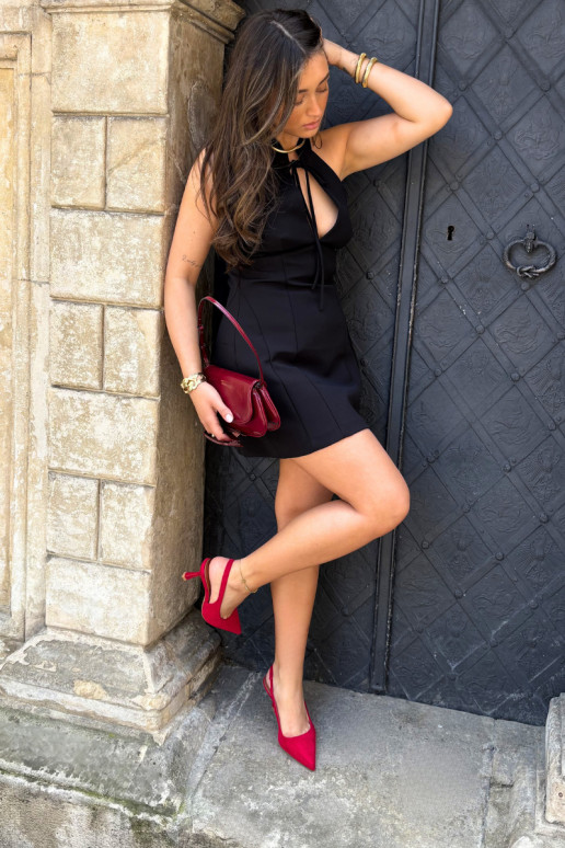 Dames sandalen met dunne hakken in rode faux suede Saria