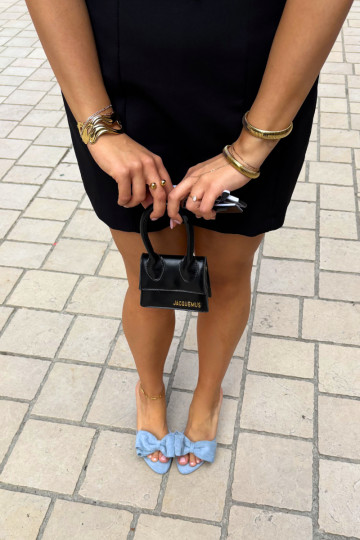 Dames slippers met dunne hakken en strikken in blauwe faux suede Tai turignolia 2