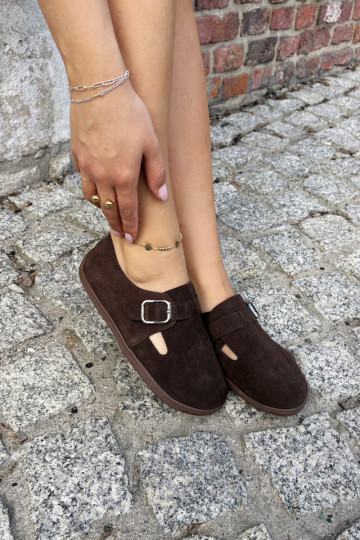Chaussures pour femmes avec boucles en daim synthétique couleur chocolat Sombellia 2