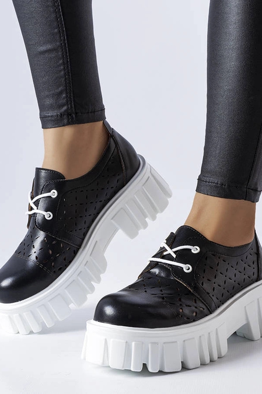 Zwarte geperforeerde chunky loafers Camus