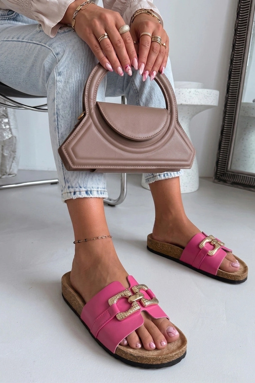 Sabots roses avec boucle décorative Rachele