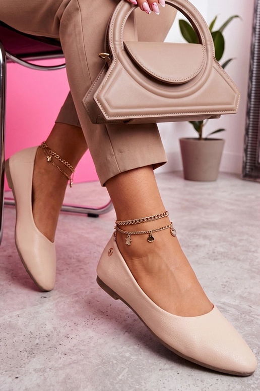 Sandfarbene Ballerinas mit weichem Fußbett Corra