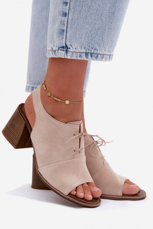 Elfenbein elegante Wildleder-Pumps mit stilvollen Details Zazoo 40523