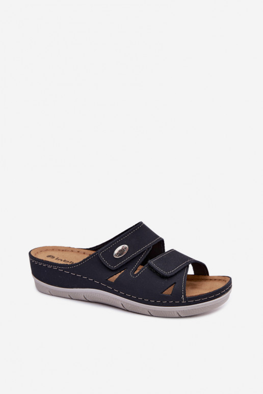 Donkerblauwe dames leren slippers met plakkende sluitingen Inblu OE0001GU