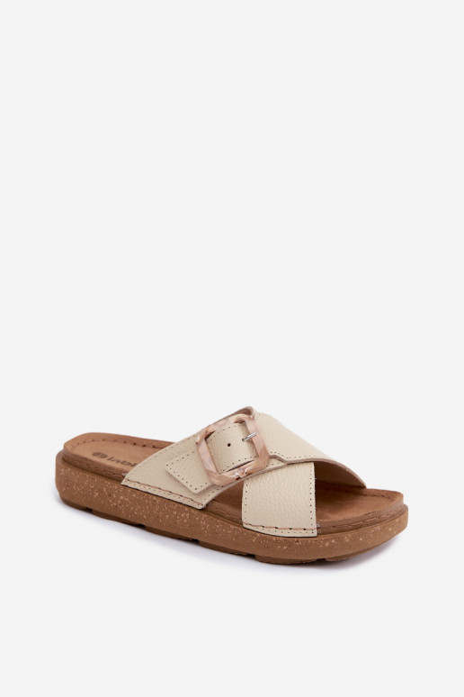 Zandkleurige dames leren slippers met gespen Inblu ED0003IU