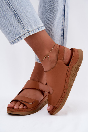 Sandales brunes pour femmes avec plateforme et fermetures adhésives 2
