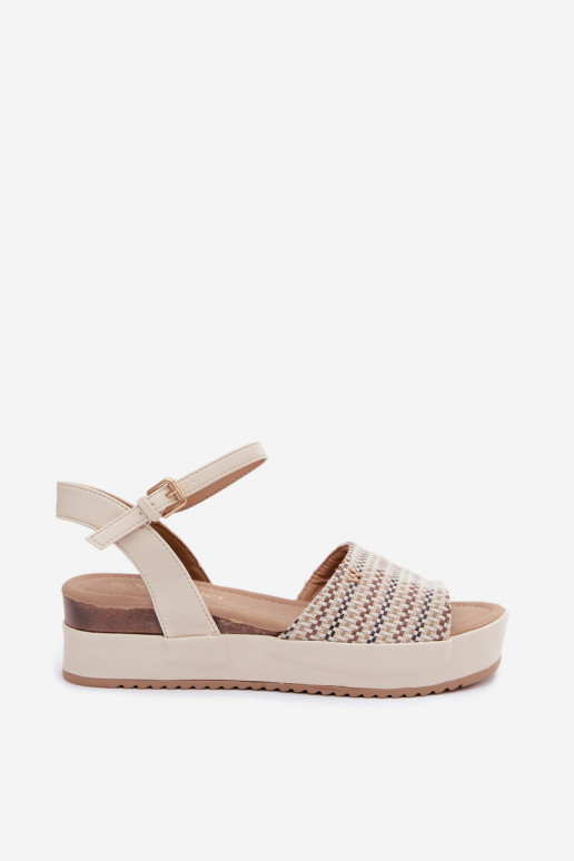 Ivoor kleurige dames sandalen met platform