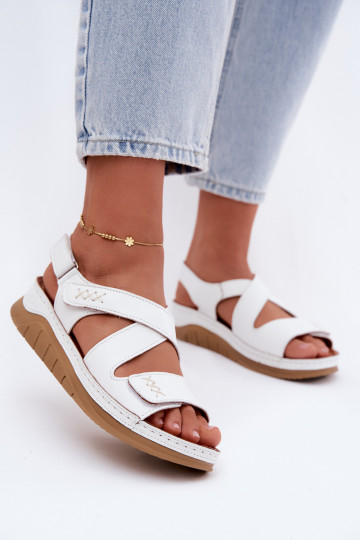 Weiße Damen-Sandalen mit Plattform 2