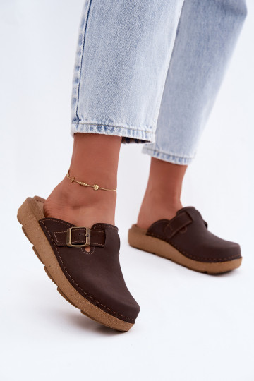 Slippers met gespen Inblu, chocoladekleur