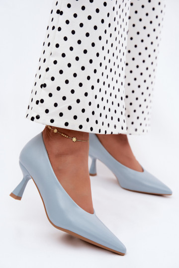 Puntige schoenen met hakken in blauw Silenta