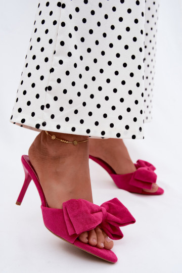 Chaussons pour femmes avec talons fins et nœuds en daim synthétique rose Tai turignolia