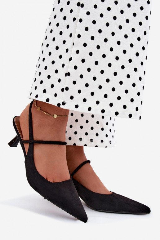 Sandales pour femmes avec talons en suède synthétique noir Tai turirshia