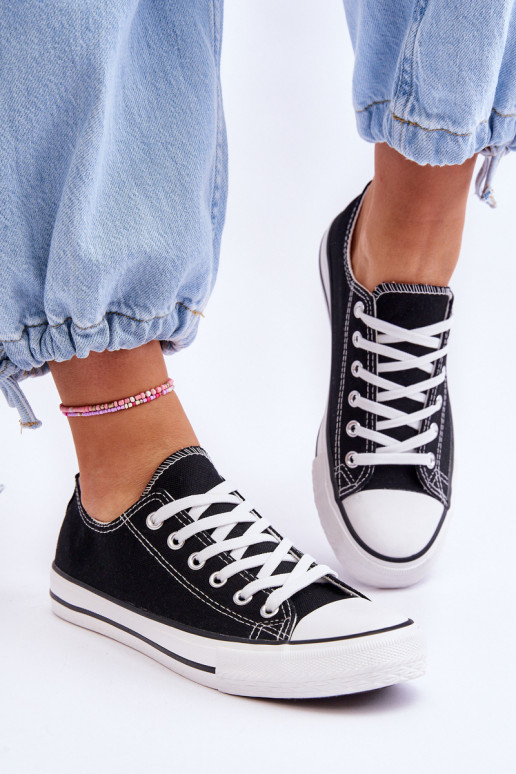 Klassieke lage dames sneakers in zwart Vegas