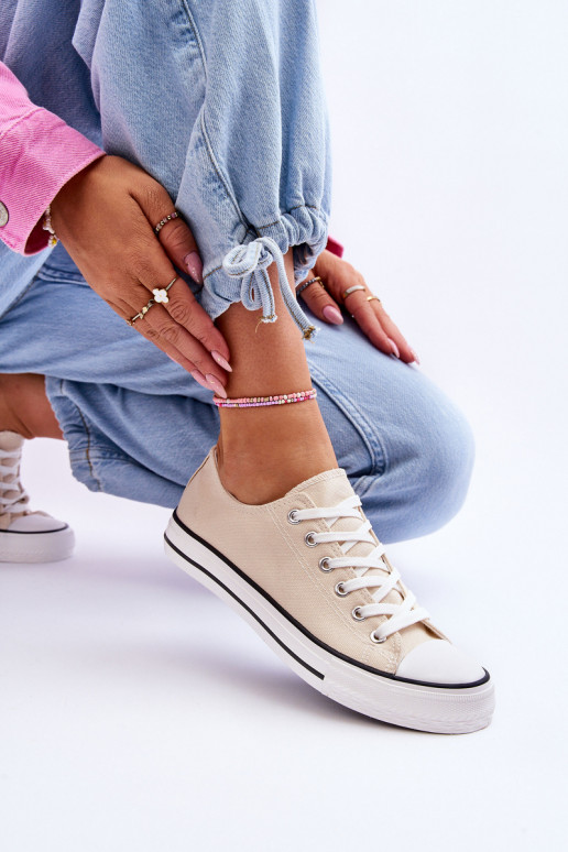Baskets basses classiques pour femmes en ivoire Vegas