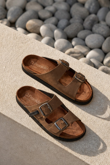 Chaussons en cuir pour hommes avec boucles D.Franklin DFSH407017 marron 2