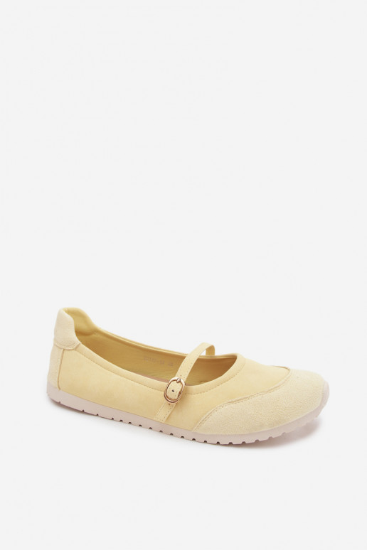 Gelbe sportliche Ballerinas mit Riemchen Charmy