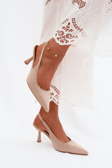 Dames sandalen met dunne hakkenImitacji van suèdeu beige Saria