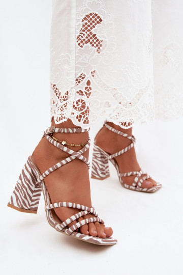 Sandales à talons hauts en sable Zebra Josette