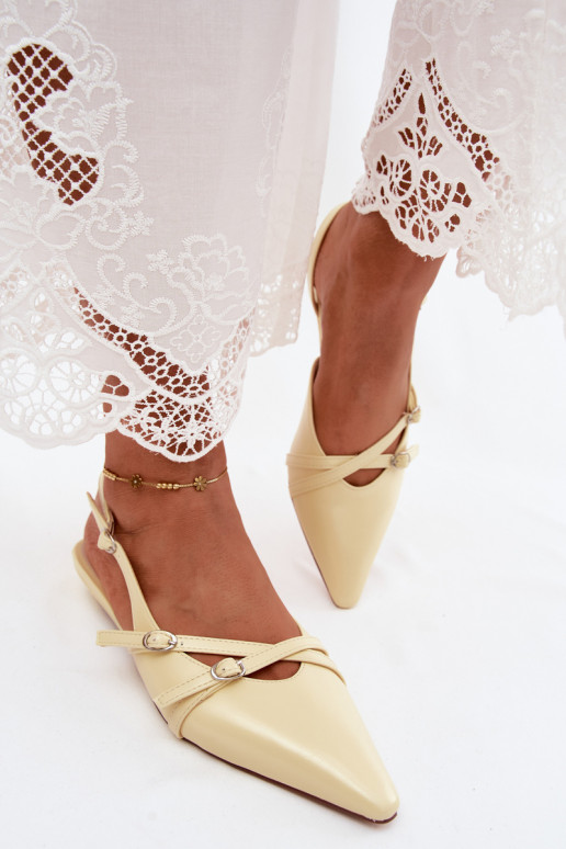 Sandales pour femmes avec brides en cuir synthétique jaune Glamira