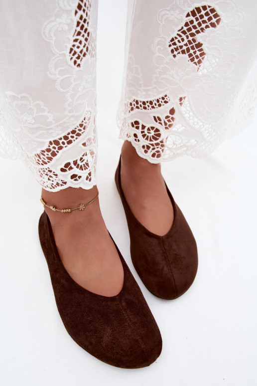 Ballerines en daim synthétique couleur chocolat Camdena