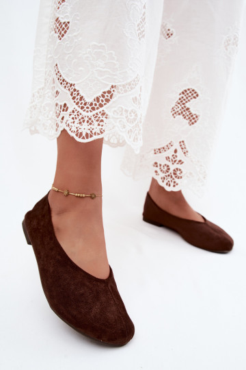Ballerina's aus faux suede in schokoladenfarbe Camdena 2