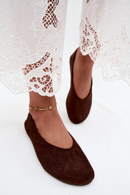 Ballerina's aus faux suede in schokoladenfarbe Camdena