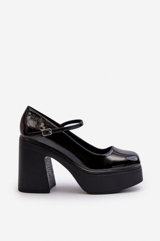 Chaussures noires pour femmes avec effet verni et plateforme Big Star NN274004