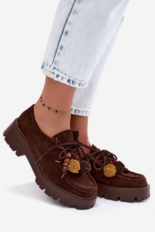 Schoenen met mooie details van faux suede in chocolade Melonia