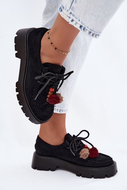 Schuhe mit schönen Details aus Kunstveloursleder in Schwarz Melonia
