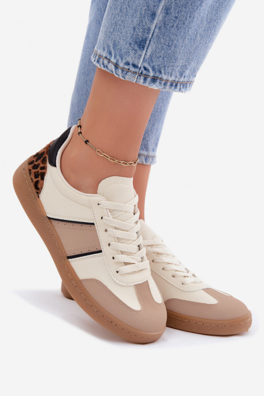 Sneakers van faux leather in zand Corelle