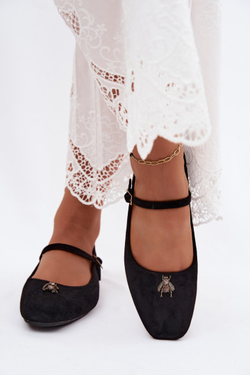 Dames ballerina's met bandjes en gespen in zwarte kleur faux suede Pinea 2