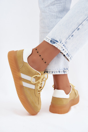 Gele platform sneakers van faux suede Coralia