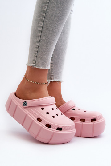 Lichte dames platform slippers in roze Itubia