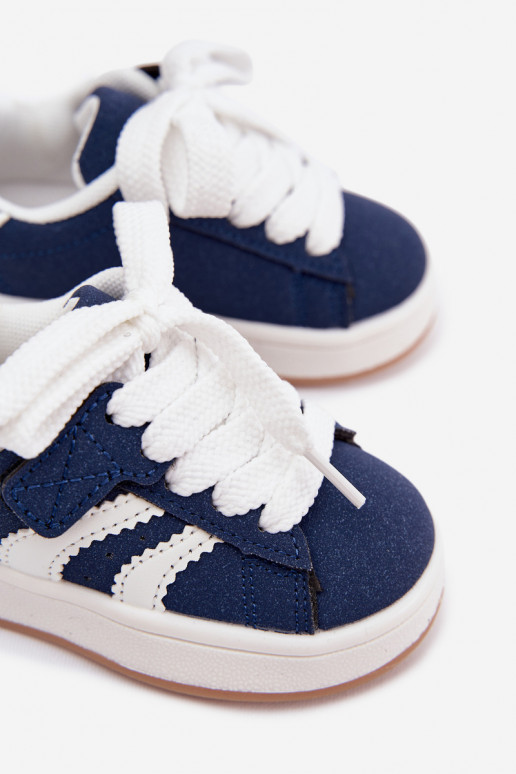 Kindersneakers met klittenband sluitingen van faux leather in donkerblauwe kleur Zoya