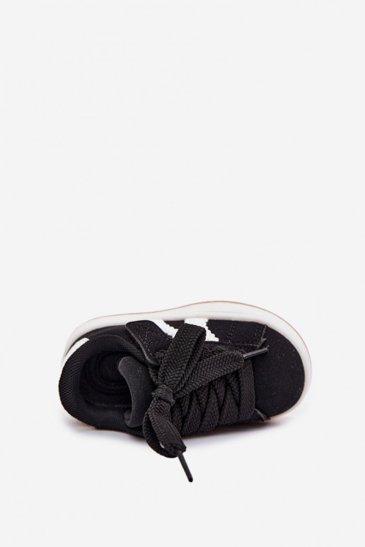 Kindersneakers met klittenband sluitingen van faux leather in zwarte kleur Zoya
