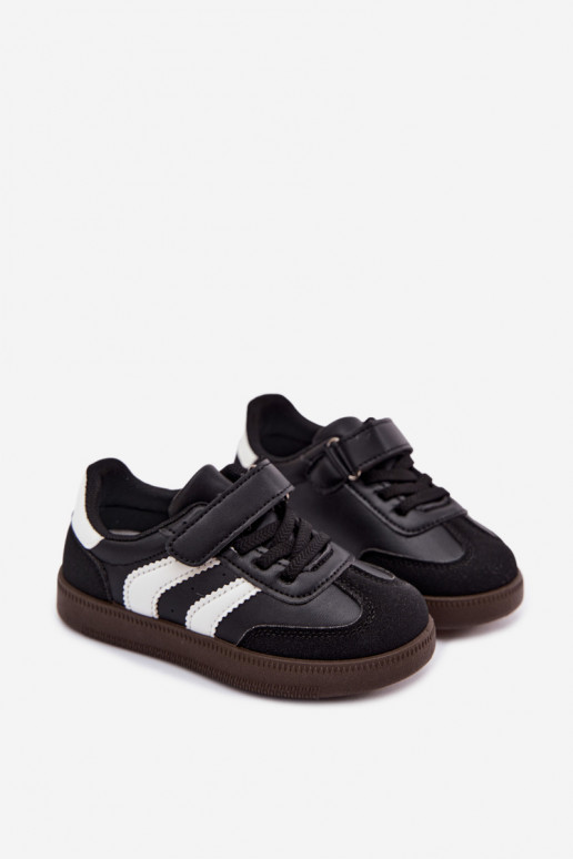 Kindersneaker mit Klettverschlüssen aus Kunstleder in schwarzer Farbe Ronja