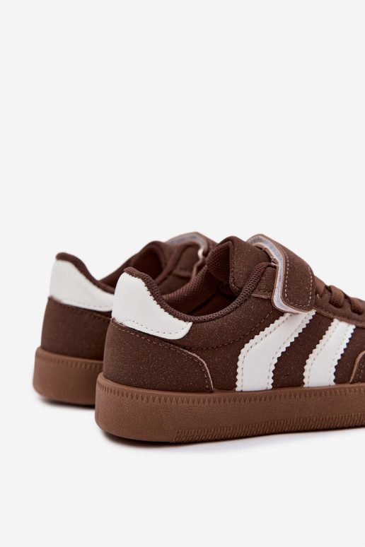 Kindersneakers met klittenband sluitingen van faux leather in bruine kleur Ronja