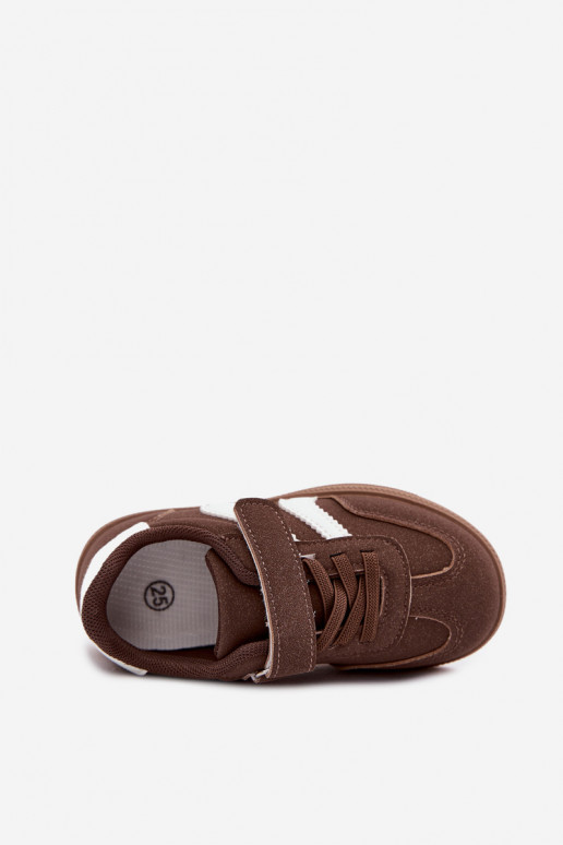 Kindersneakers met klittenband sluitingen van faux leather in bruine kleur Ronja