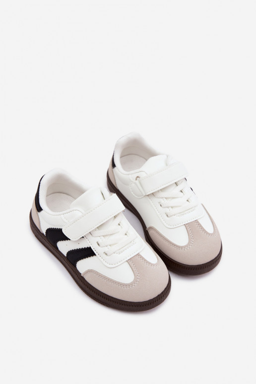 Baskets pour enfants avec fermetures Velcro en cuir synthétique couleur blanche Ronja