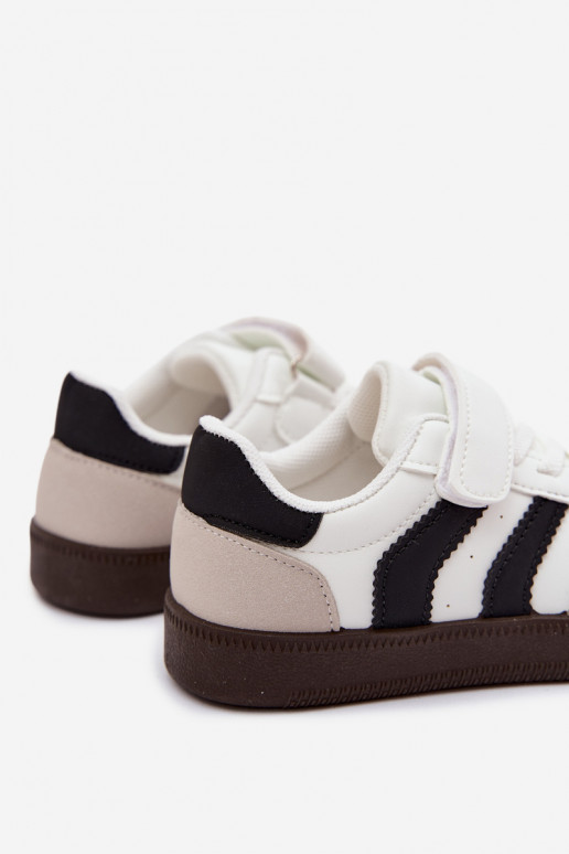 Kindersneakers met klittenband sluitingen van faux leather in witte kleur Ronja