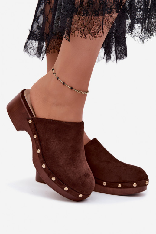 Damenclogs aus Kunstveloursleder in Gold mit Nieten Cherryelle
