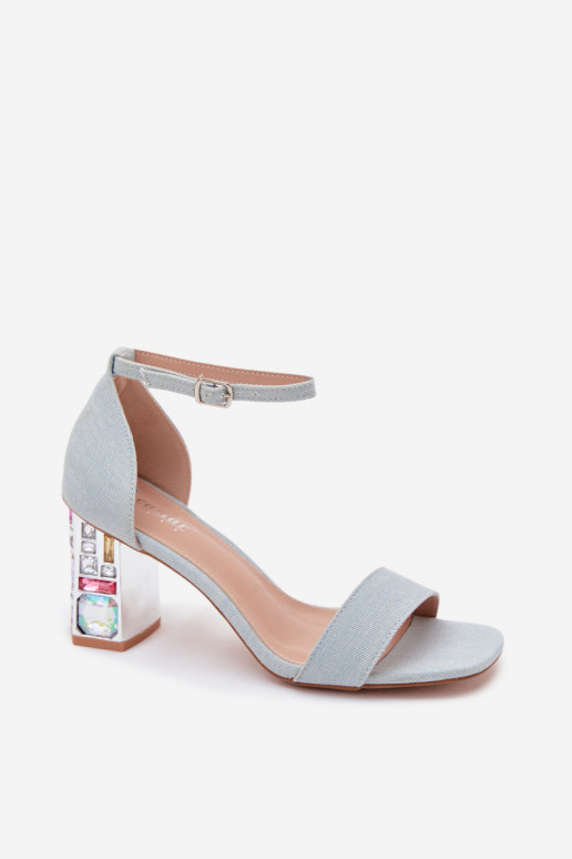 Sandales à talons hauts pour femmes avec des clous scintillants en denim Cloudie