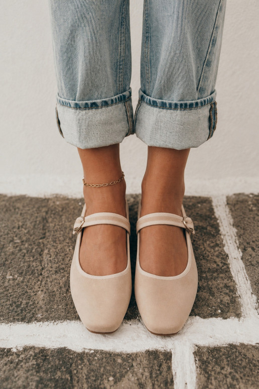 Dames ballerina's met bandjes in zandkleur faux suede Birchia