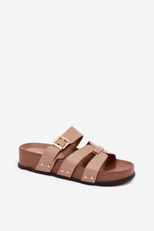 Chaussons pour femmes en cuir synthétique avec boucles couleur sable Cambria