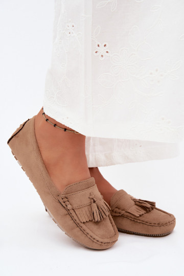 Mocassins pour femmes avec pompons en daim synthétique couleur sable Linden 2