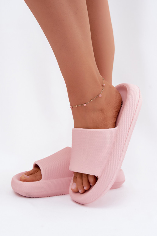 Dames lichte schuimslippers op dikke zool in roze Querceria