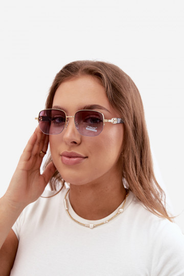 Sonnenbrille mit dünnen Rahmen und UV-Filter, lila