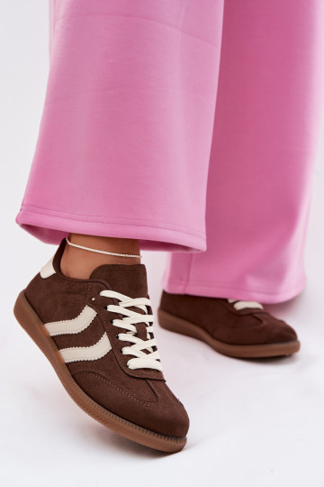Chocolade dames sneakers in faux suede Jesavella 2